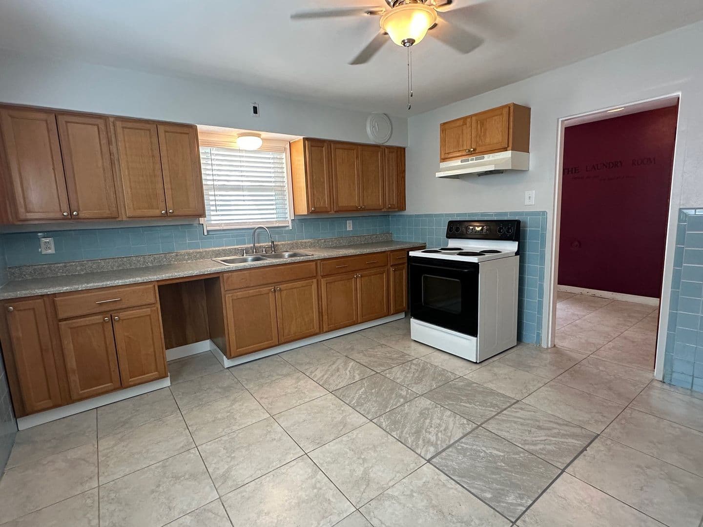 Florissant House: 19 Saint George Ct