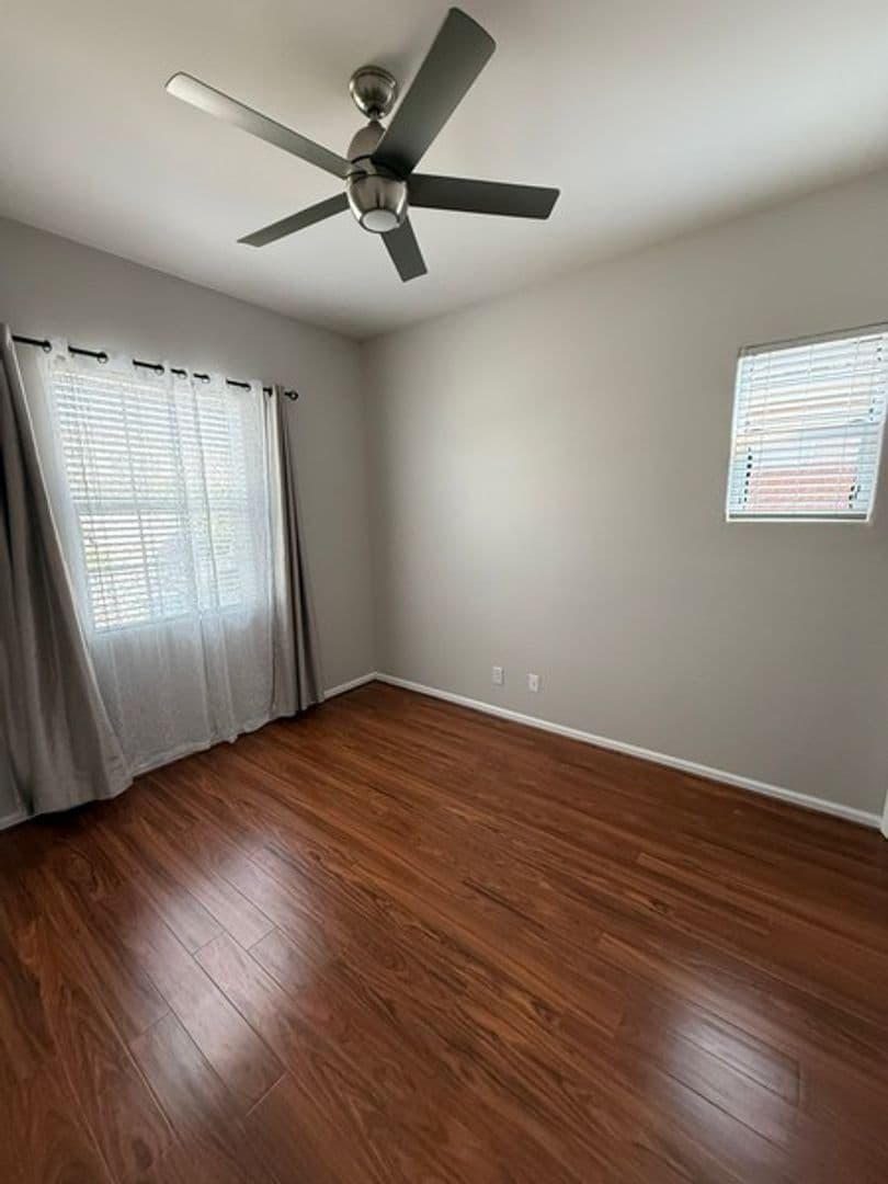 Santa Maria House: 2415 Bowles Lane