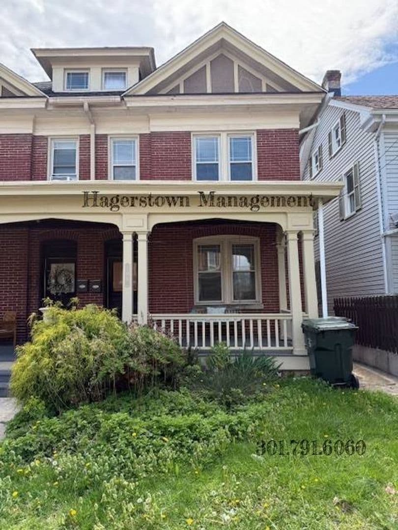 Hagerstown House: 109 Fairground Ave