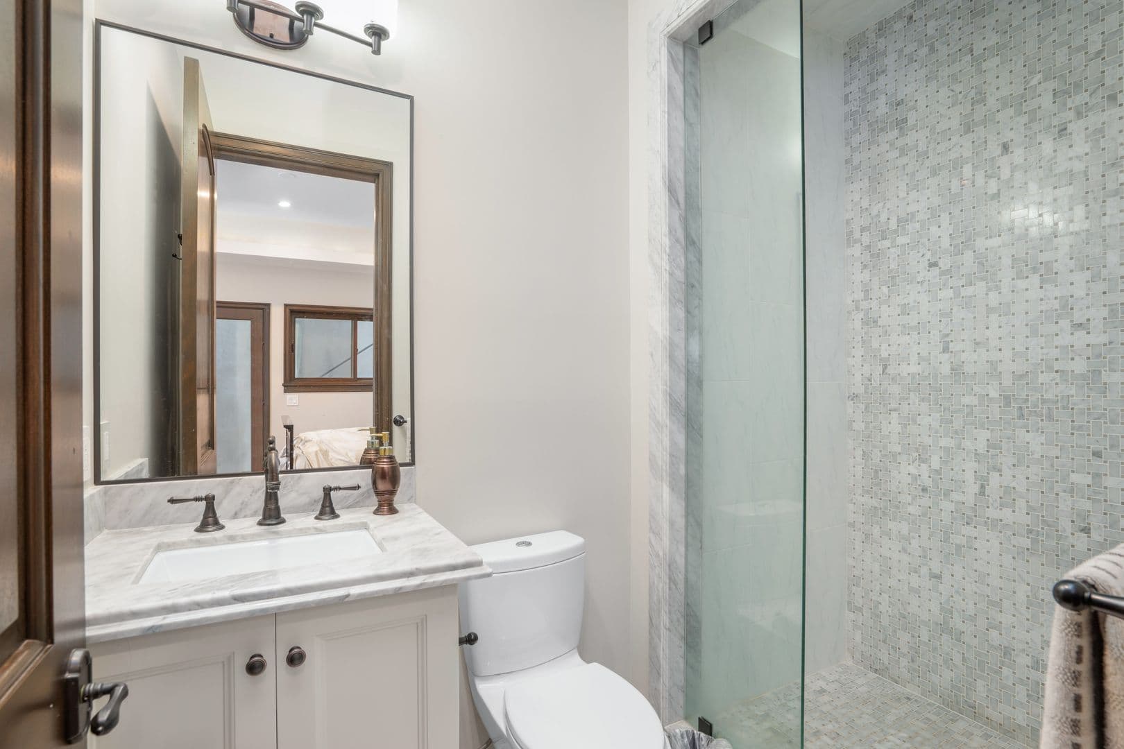 Beverly Hills House: 331 S. Canon Dr