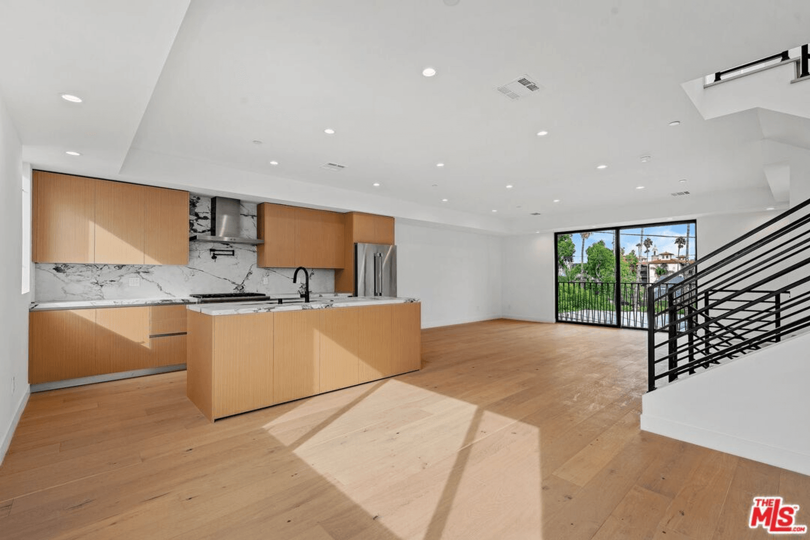 Los Angeles Condo: 1424-1426 N Sycamore/Jonah Lane