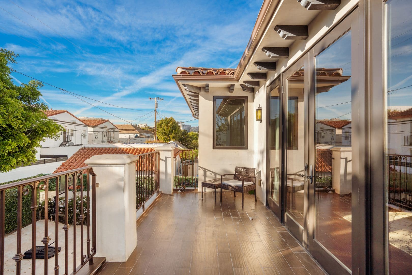 Beverly Hills House: 331 S. Canon Dr