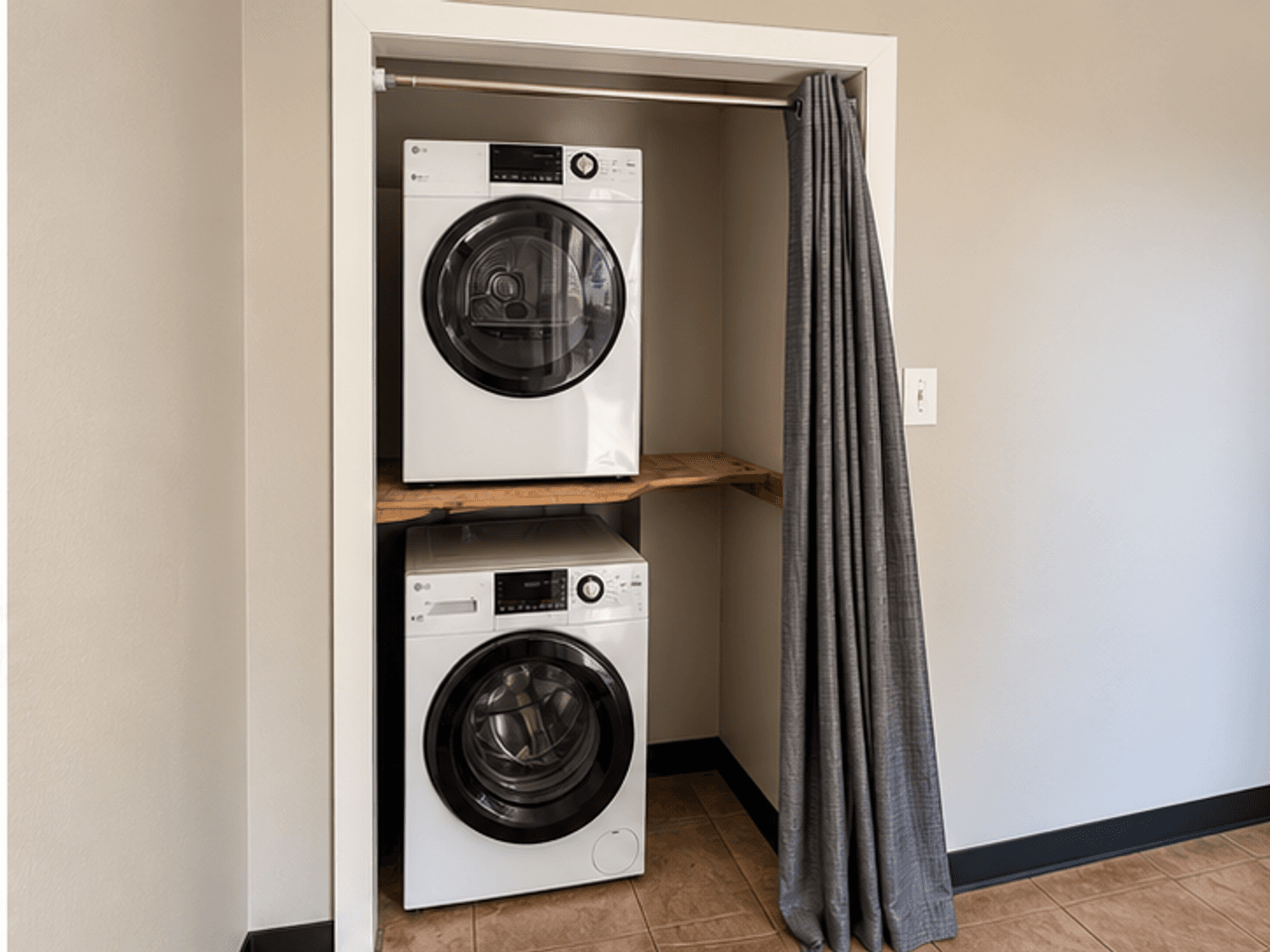 Chico Apartment: 1310 Roycroft Ln
