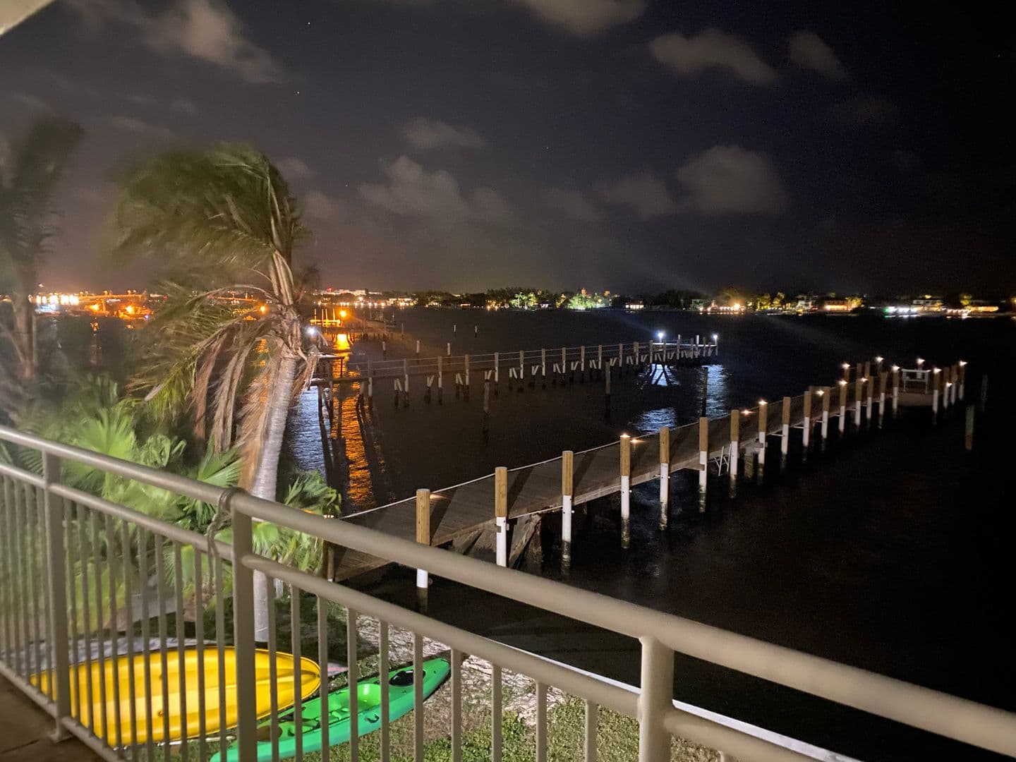 Lantana Apartment: 1100 S Lake Dr.