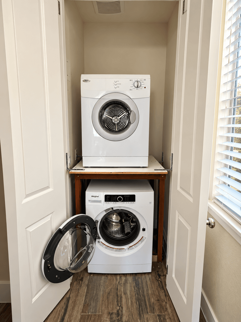 Chico Apartment: 1310 Roycroft Ln