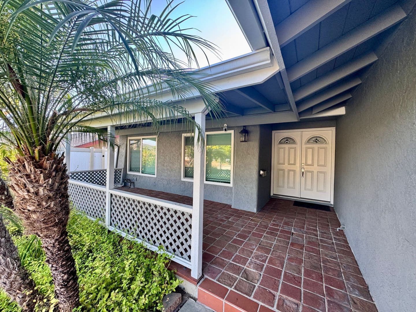 Poway House: 13502 Los Olivos Ave