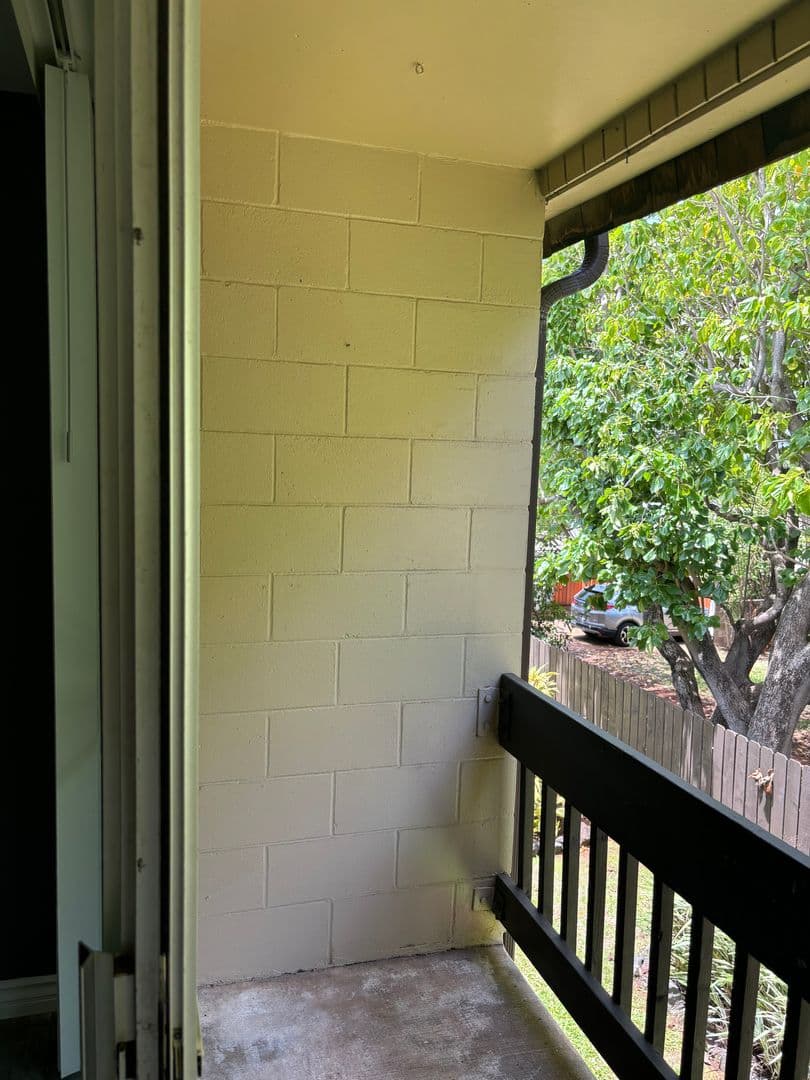 Lahaina Apartment: 120 Hui Rd. F.