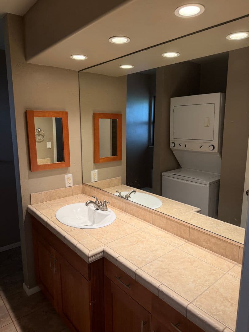 Lahaina Townhome: 150 Puukolii Rd #29,