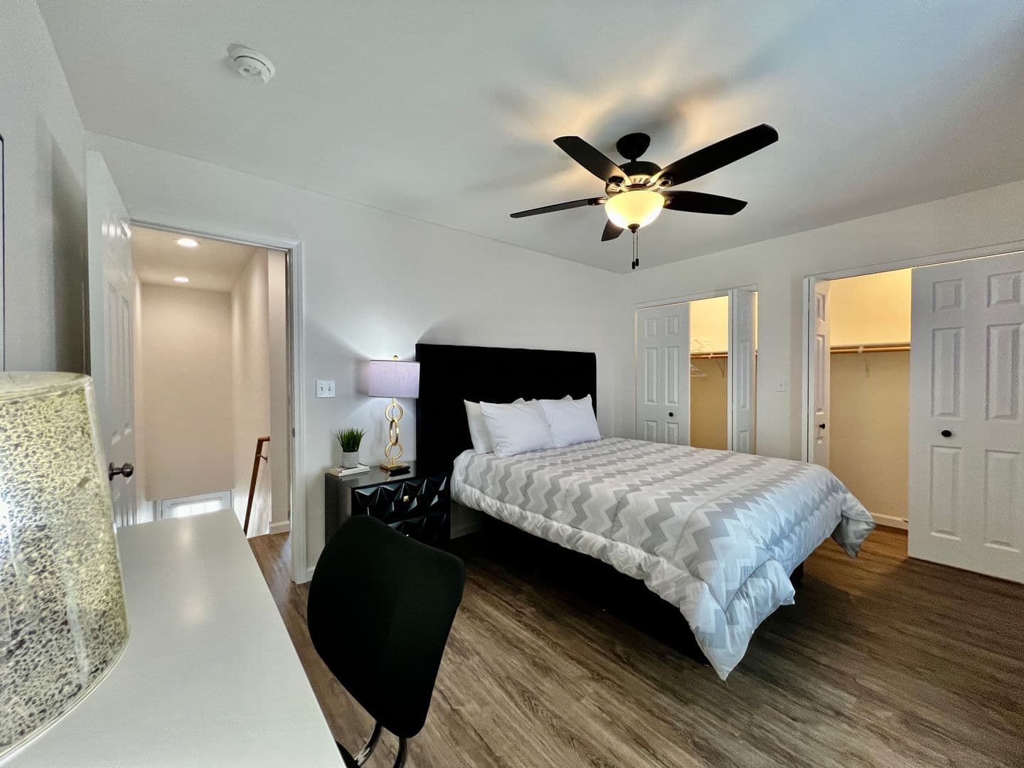 Batesville House: 815 W Pearl Street