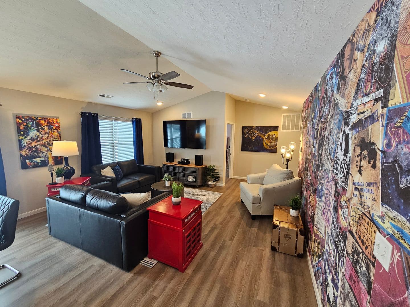 Trenton House: 814 Pierson Road