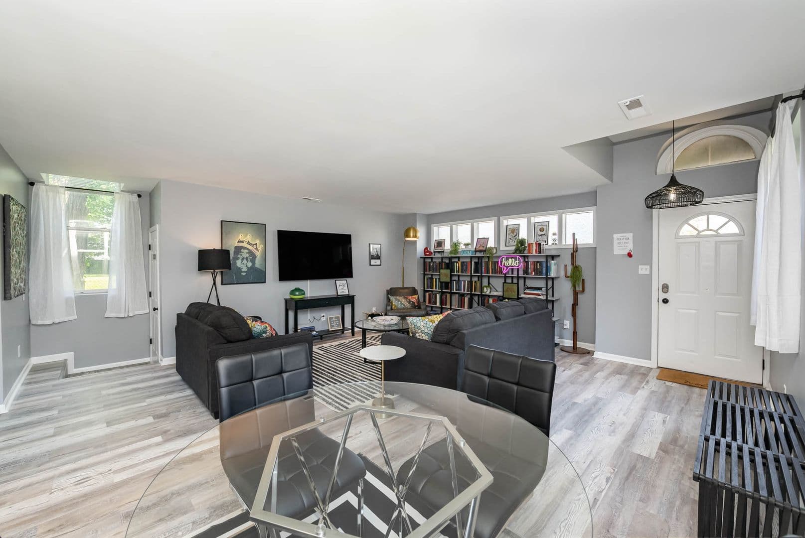 Middletown Apartment: 101 Crawford street -  B  (53641282)