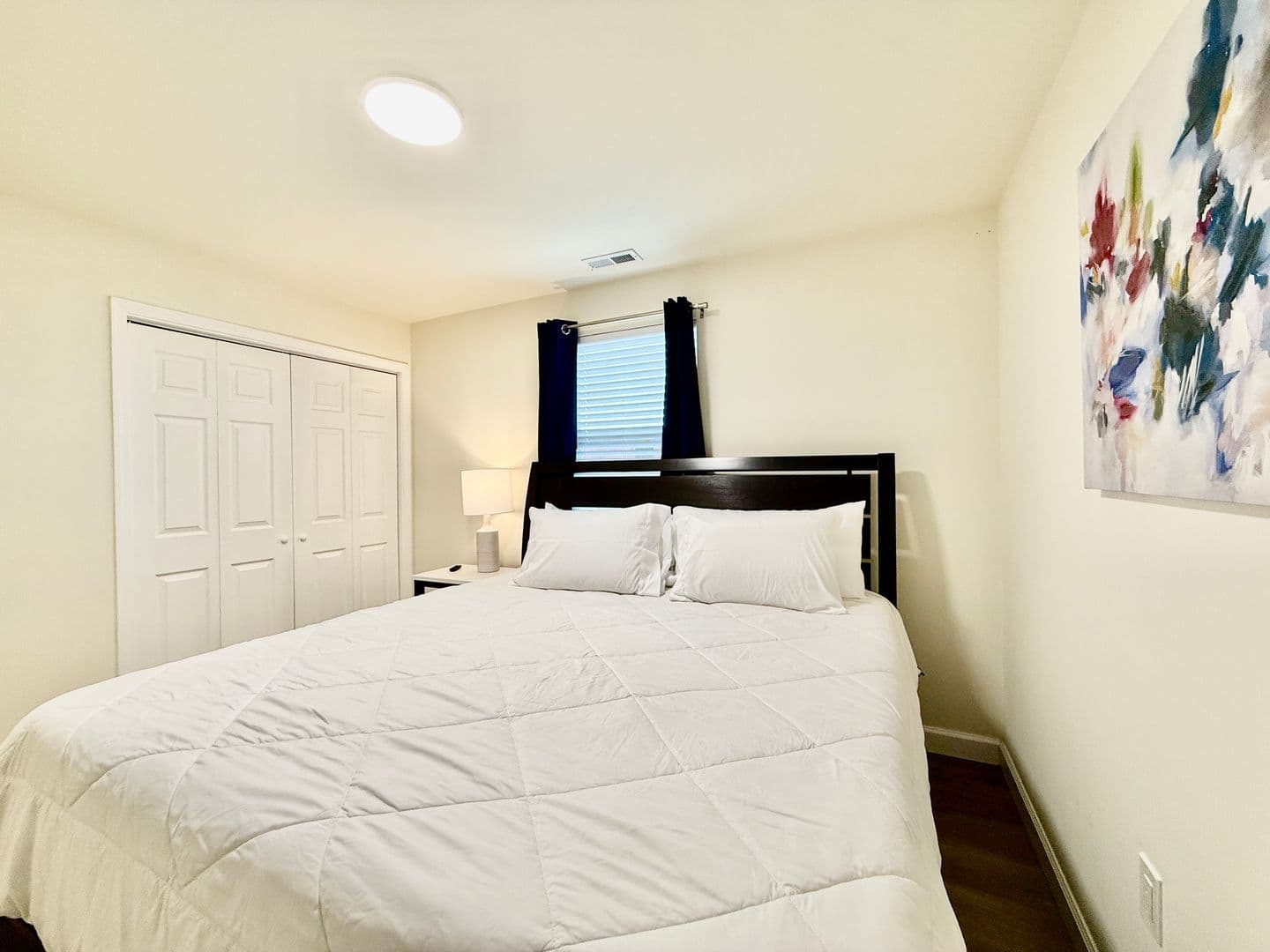 Middletown Apartment: 2000 Pearl Street