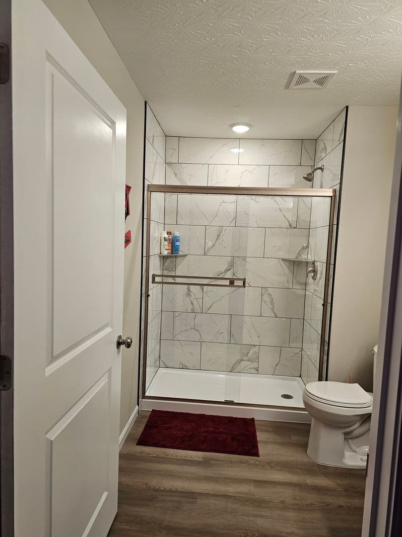 Trenton House: 814 Pierson Road
