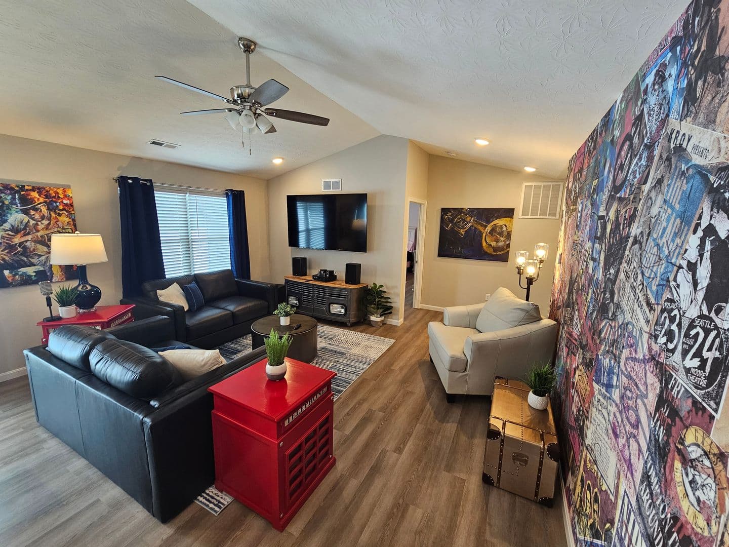 Trenton House: 814 Pierson Road