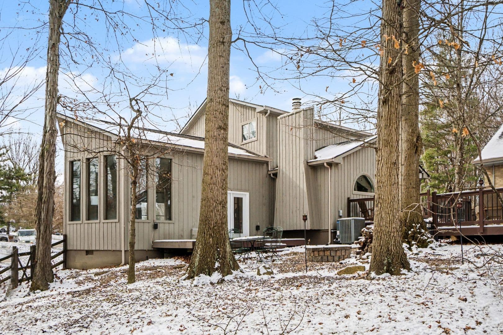 Cincinnati House: 4289 Pinetree Lane