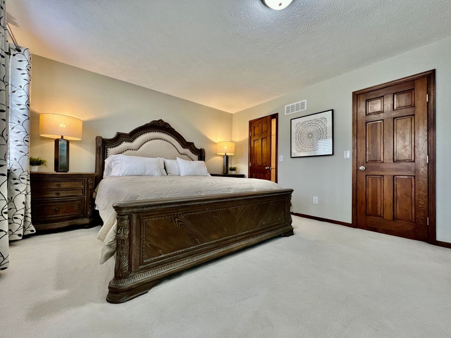 West chester House: 7033 Willowood Drive