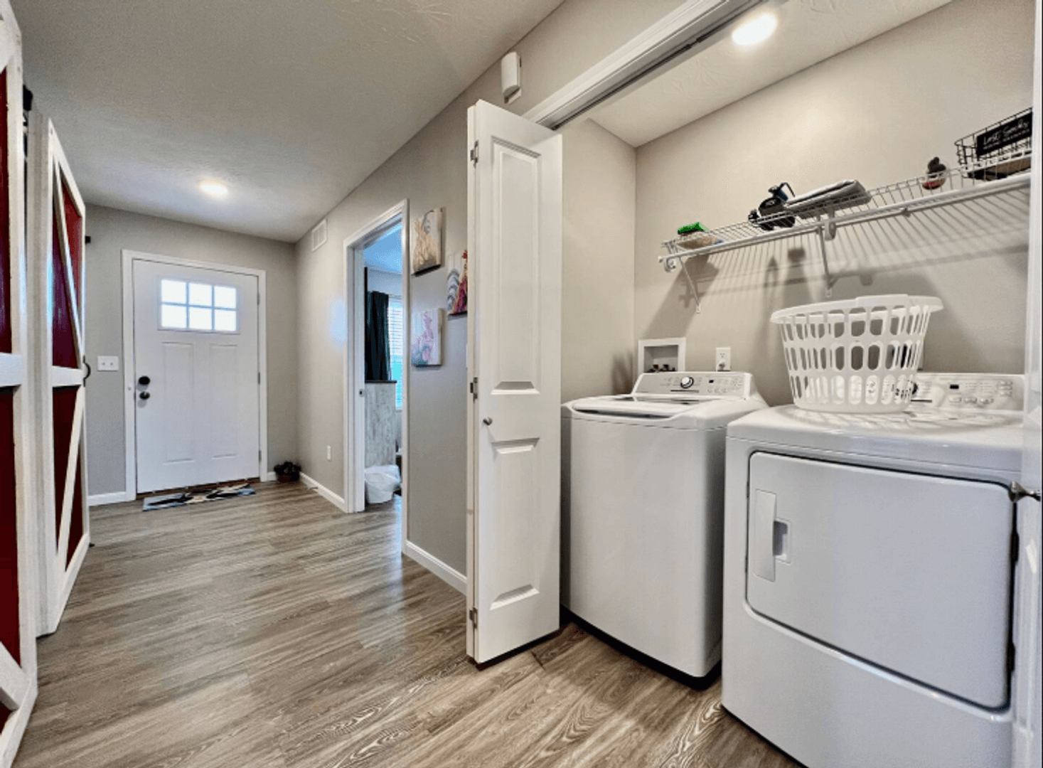 Trenton House: 806 Pierson Road