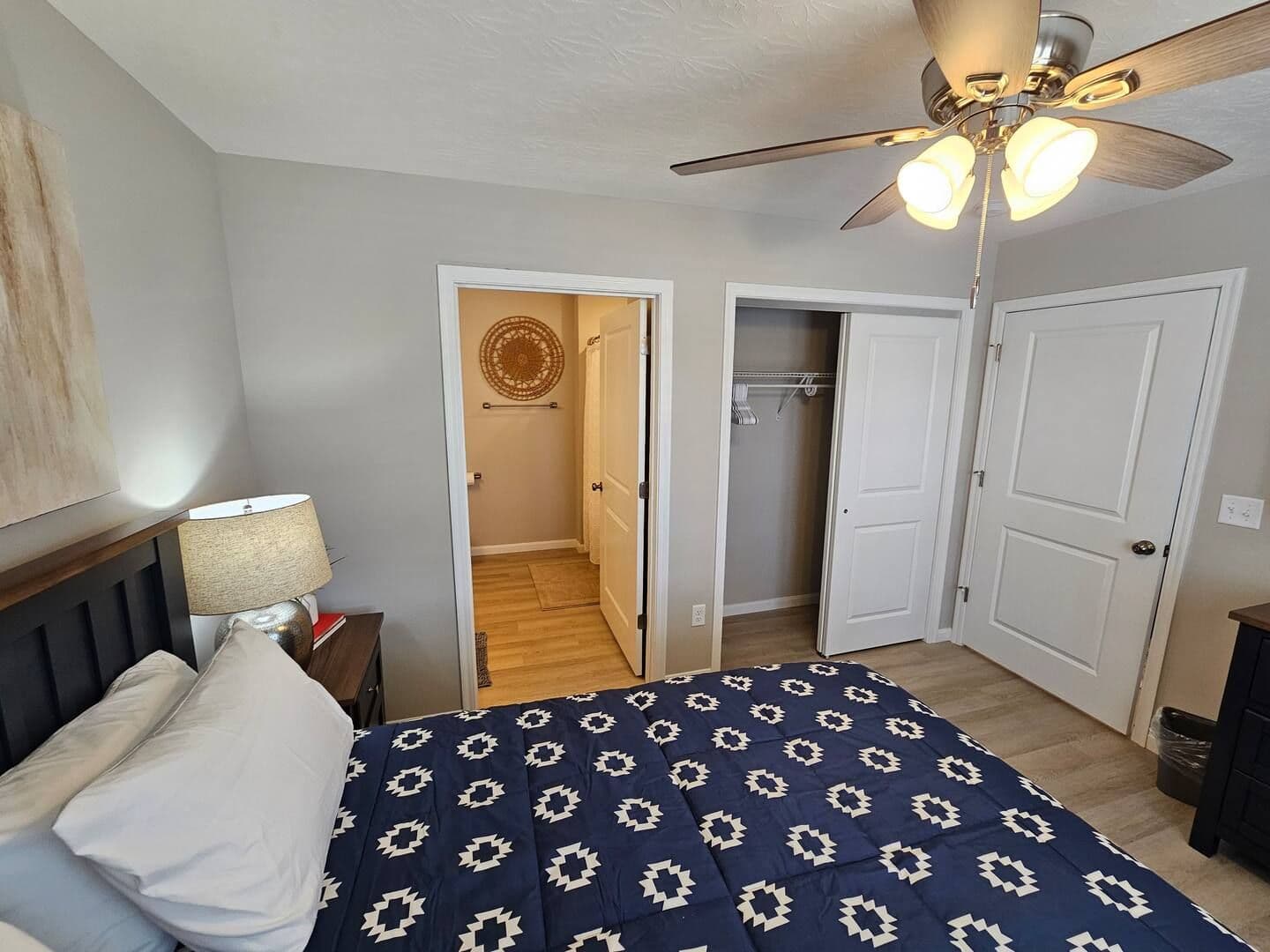 Trenton House: 308 Oak Ave.