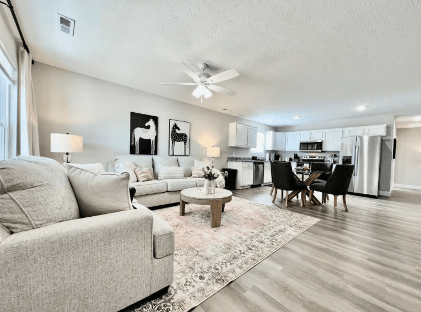 Wilmington House: 121 Southwind Blvd.