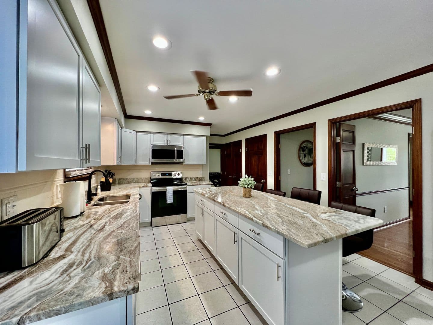 West chester House: 7033 Willowood Drive