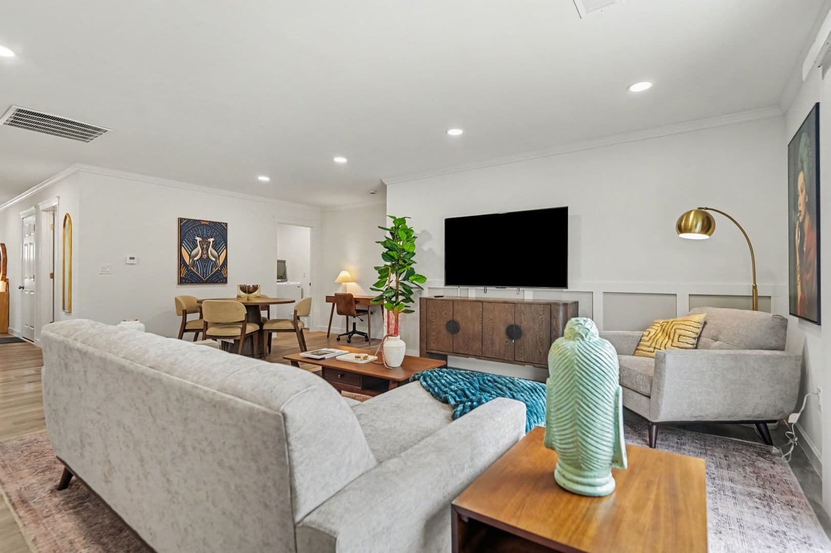 Dayton House: 2072 Thimble Creek Drive