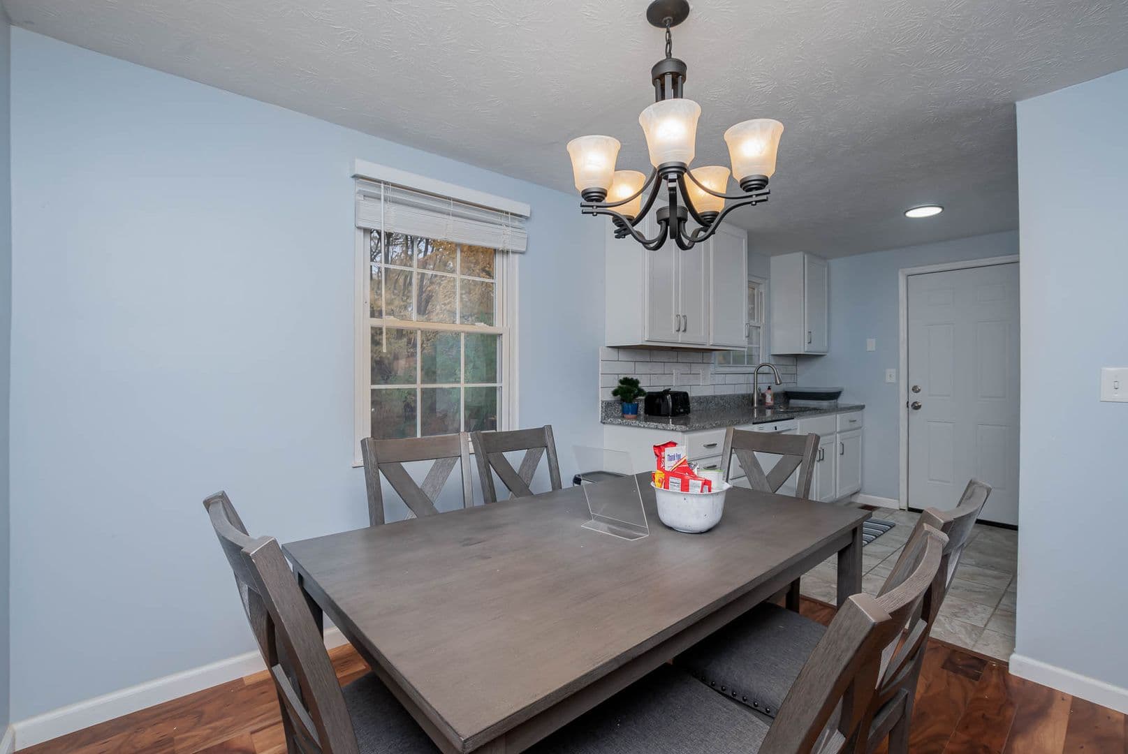 Mason House: 1387 Firethorne Drive