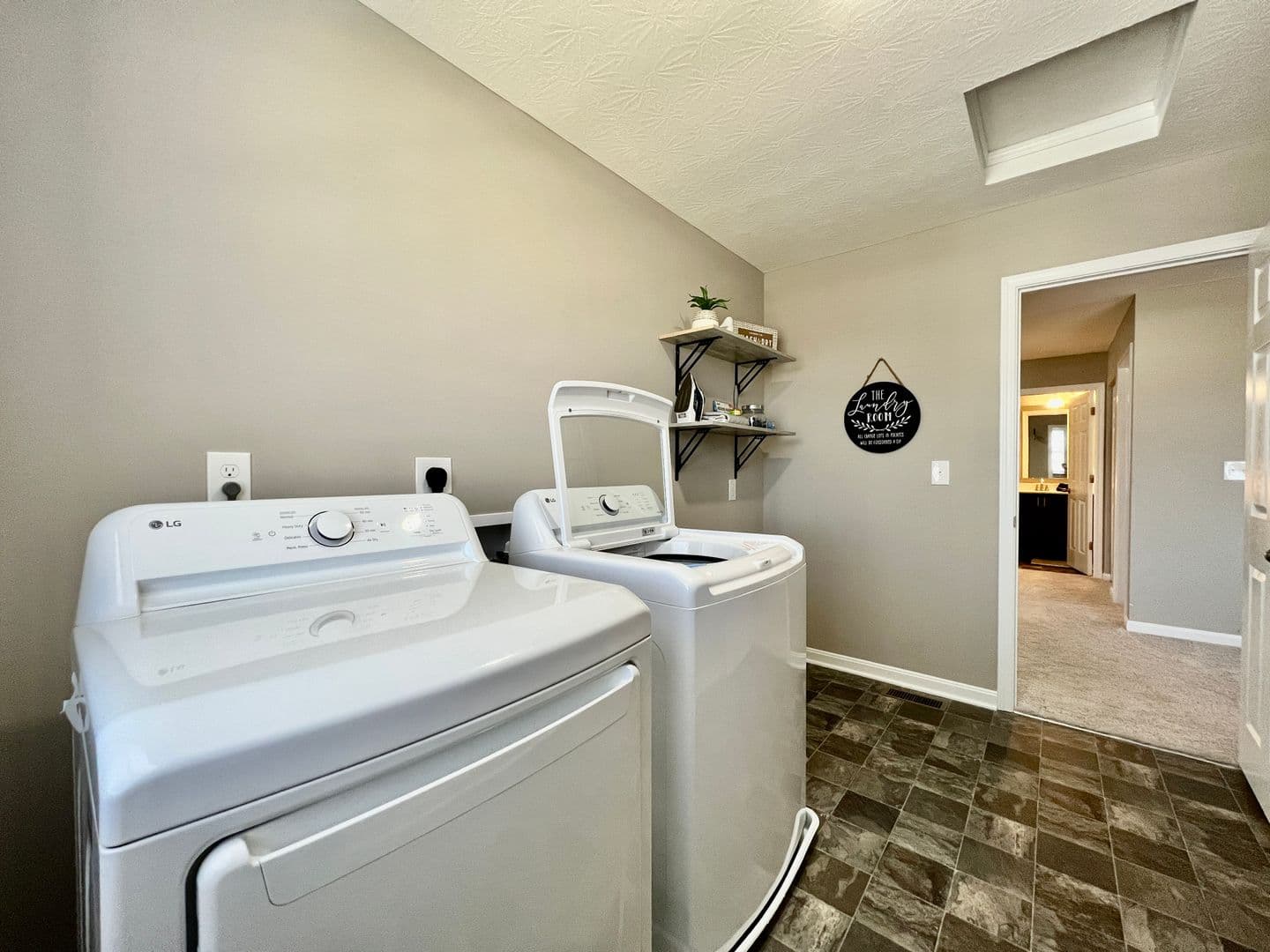 Liberty Twp. House: 5137 Sofia Circle