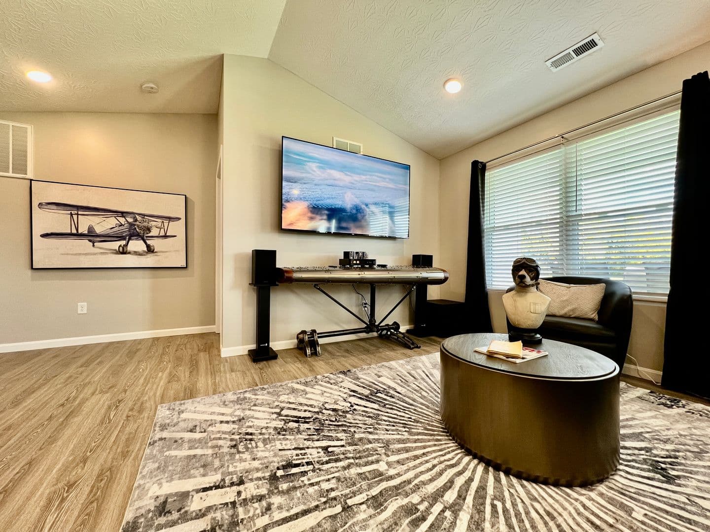 Trenton House: 804 Pierson Road