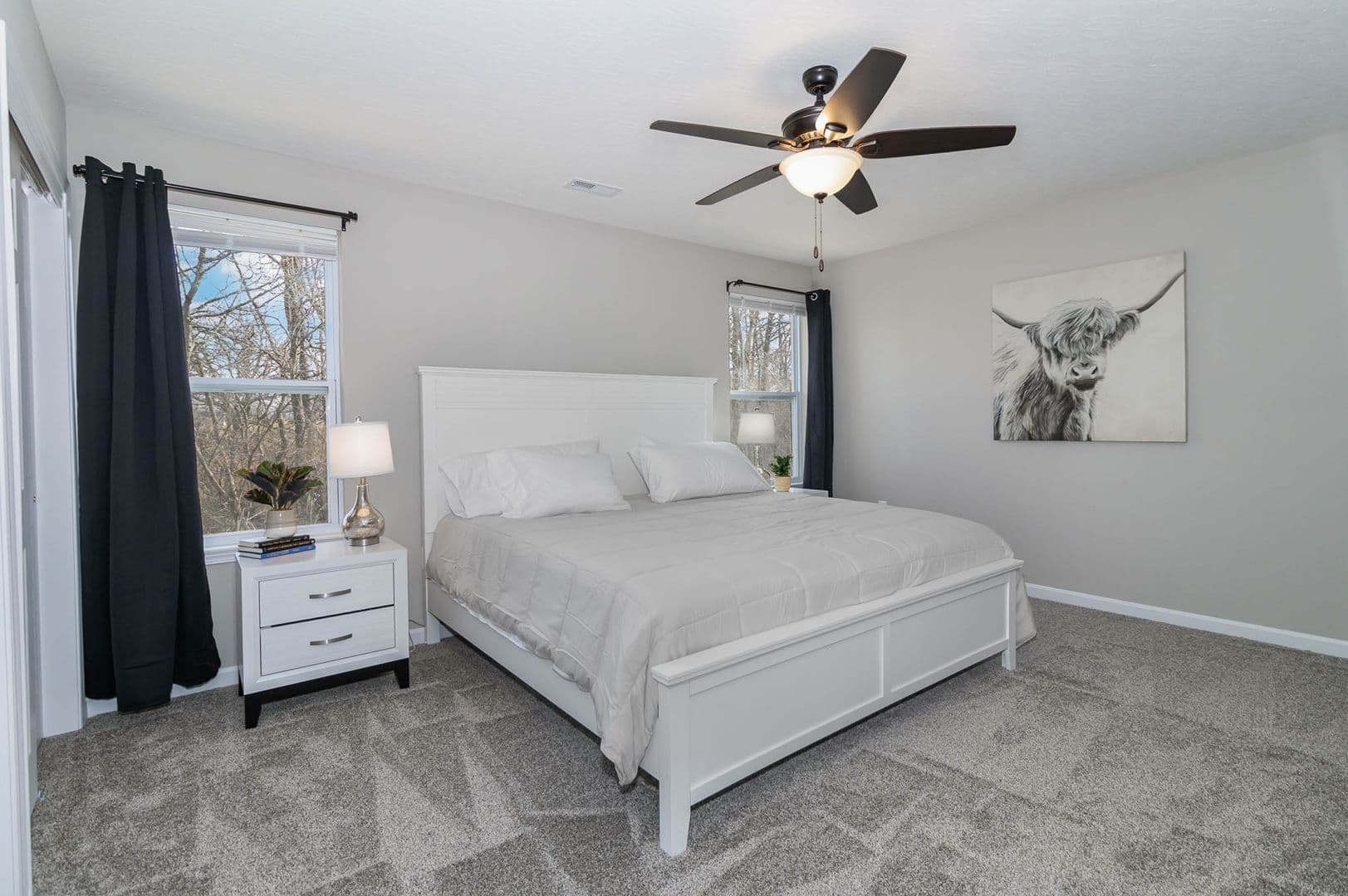Hamilton House: 10 E Persimmon Drive