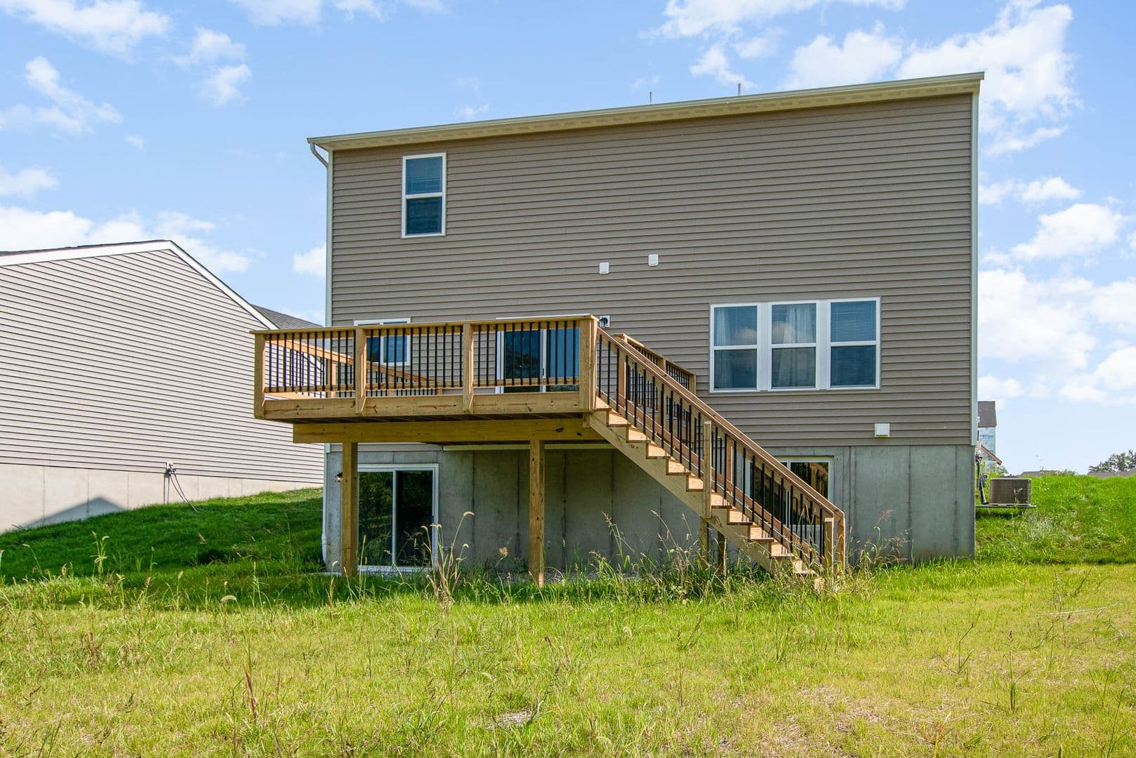 Maineville House: 1392 Soaring Way