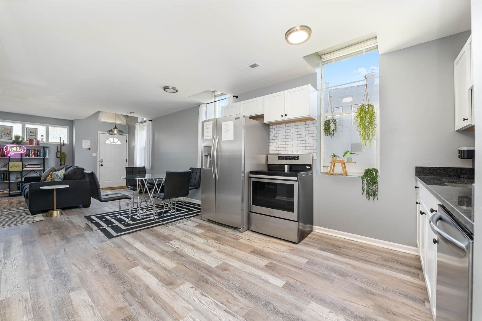 Middletown Apartment: 101 Crawford street -  B  (53641282)