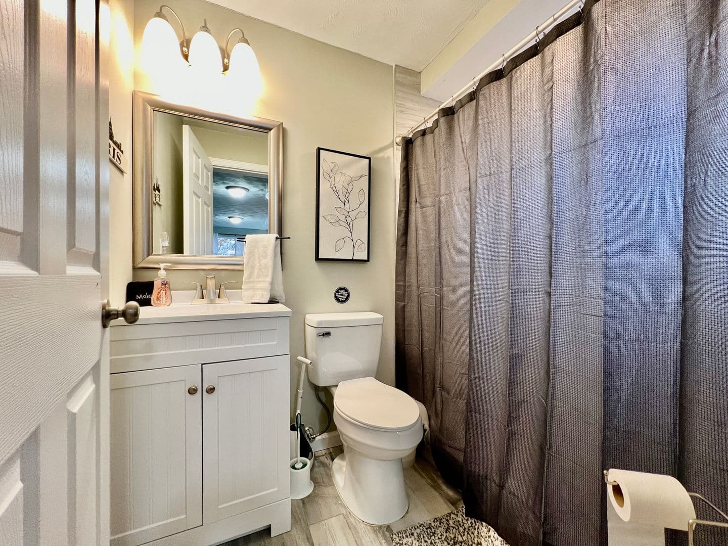 Cincinnati House: 6268 Mullen Road