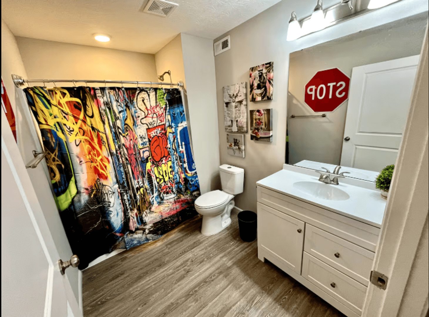 Trenton House: 810 Pierson Road