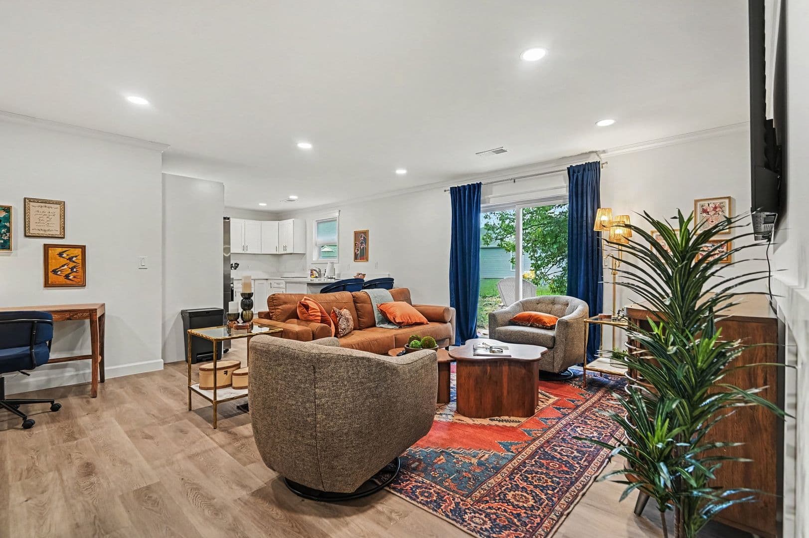 Dayton House: 2100 Thimble Creek Drive