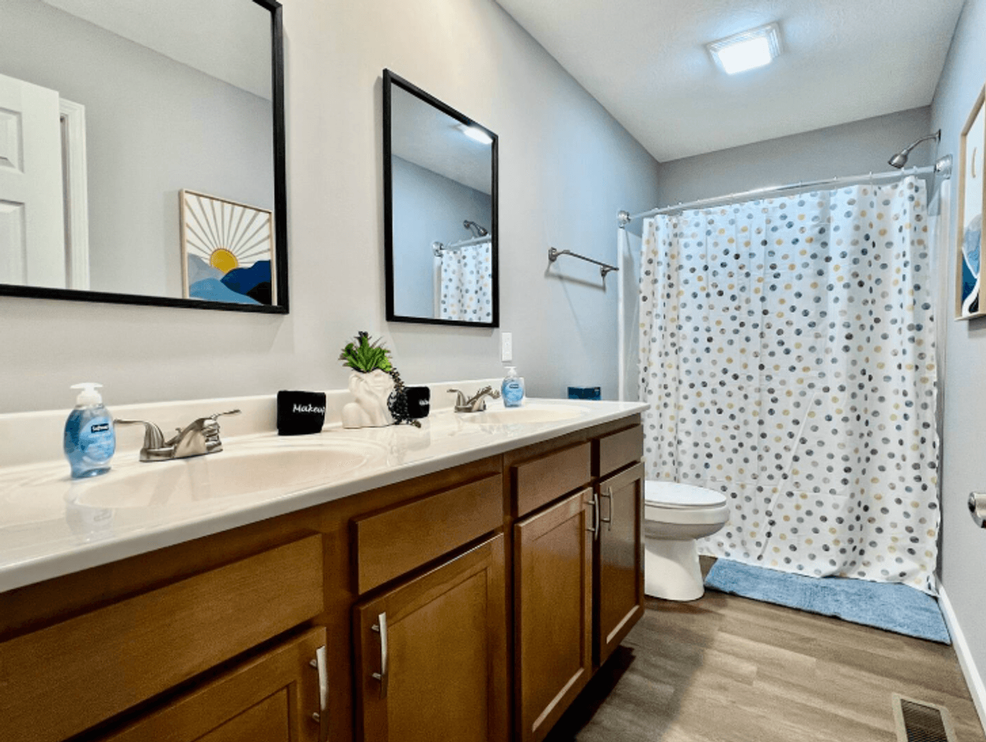 Greensburg House: 1011 N Anderson Street