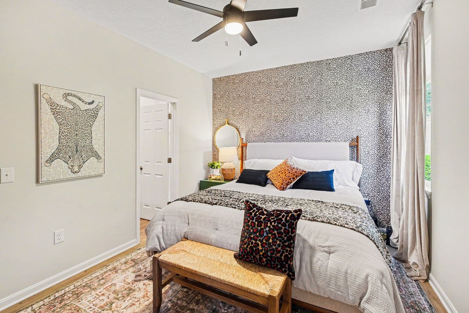 Cincinnati House: 2504 Houston Road