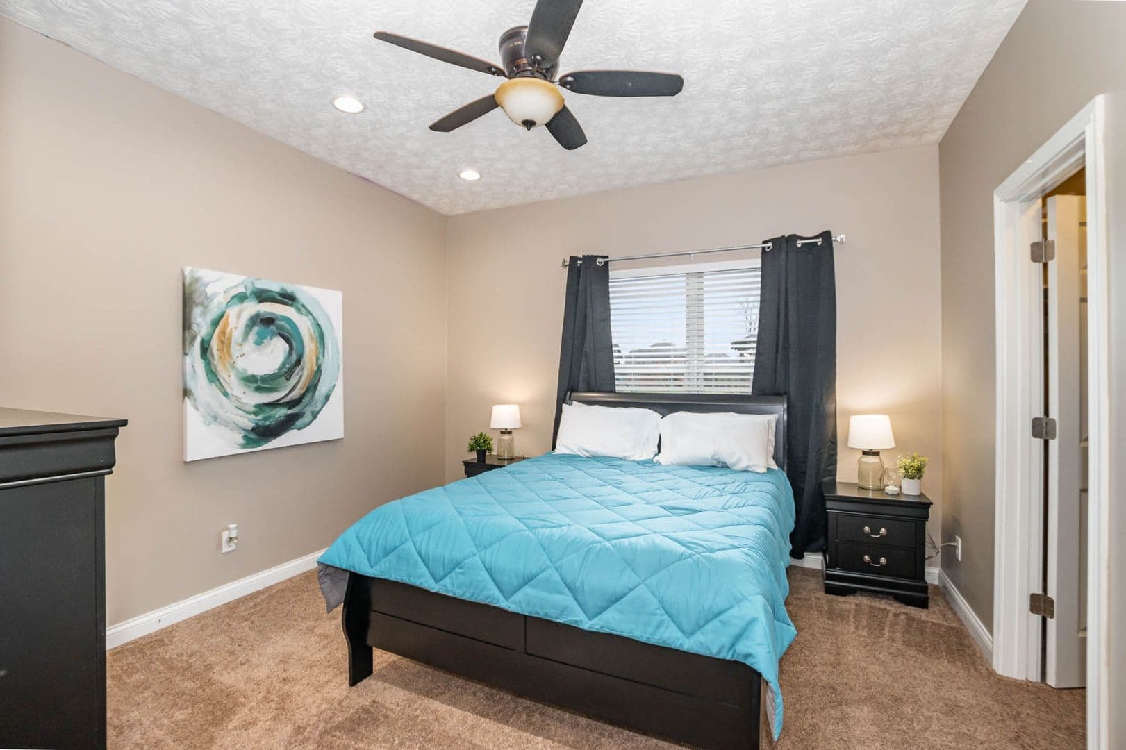 Centerville House: 9287 Maxwells Xing