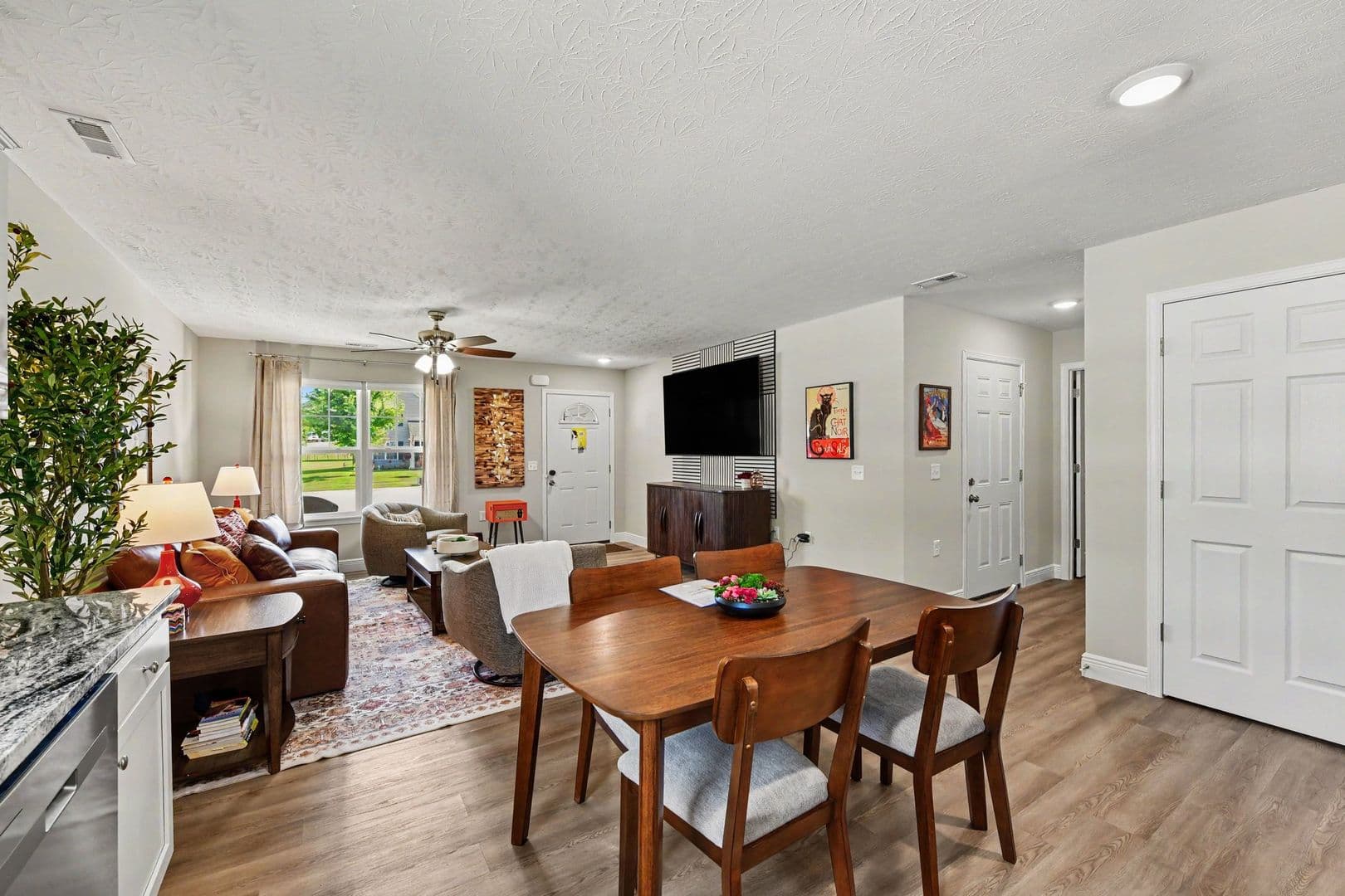 Wilmington House: 157 Southwind Blvd.