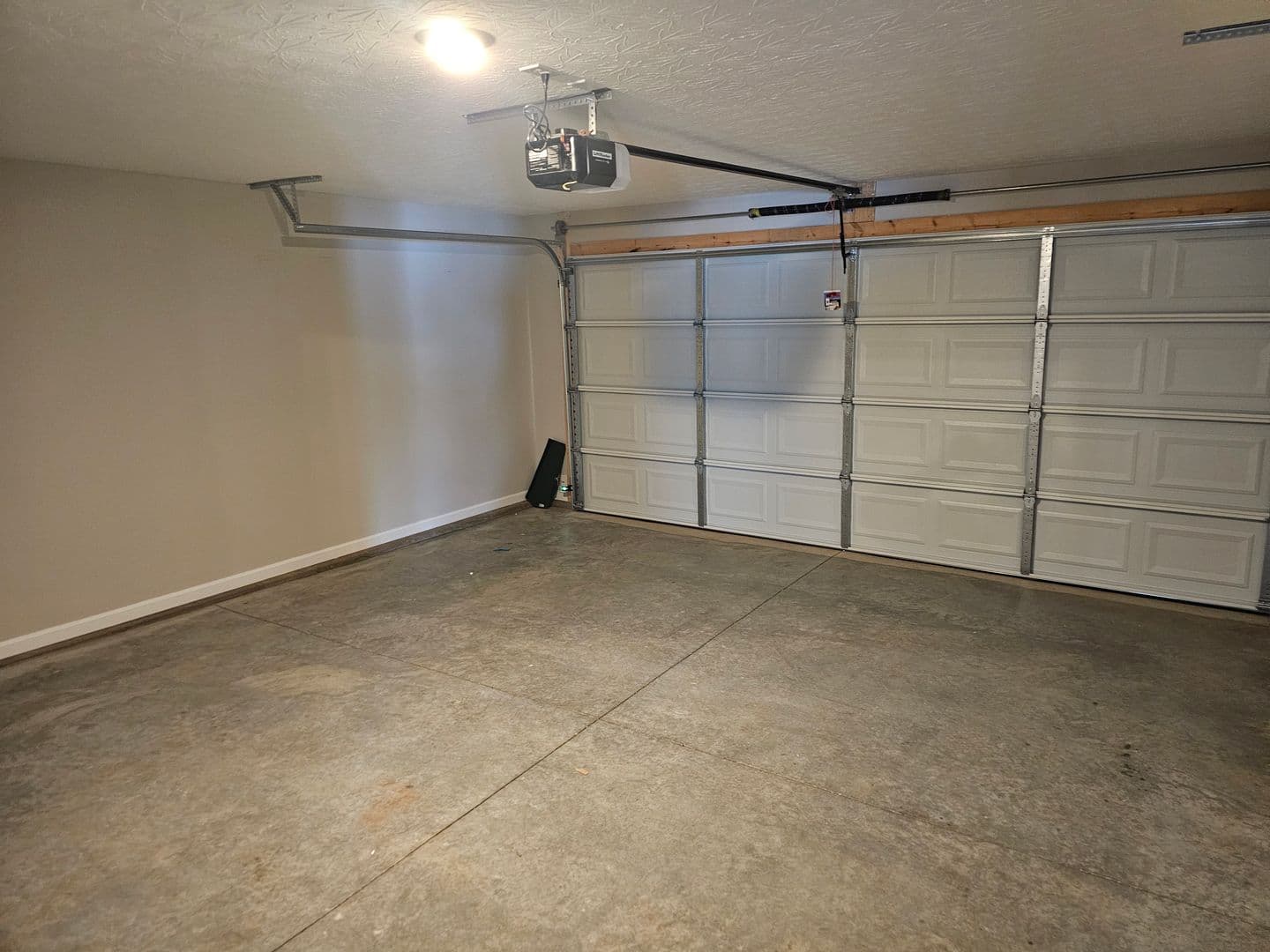 Trenton House: 812 Pierson Road