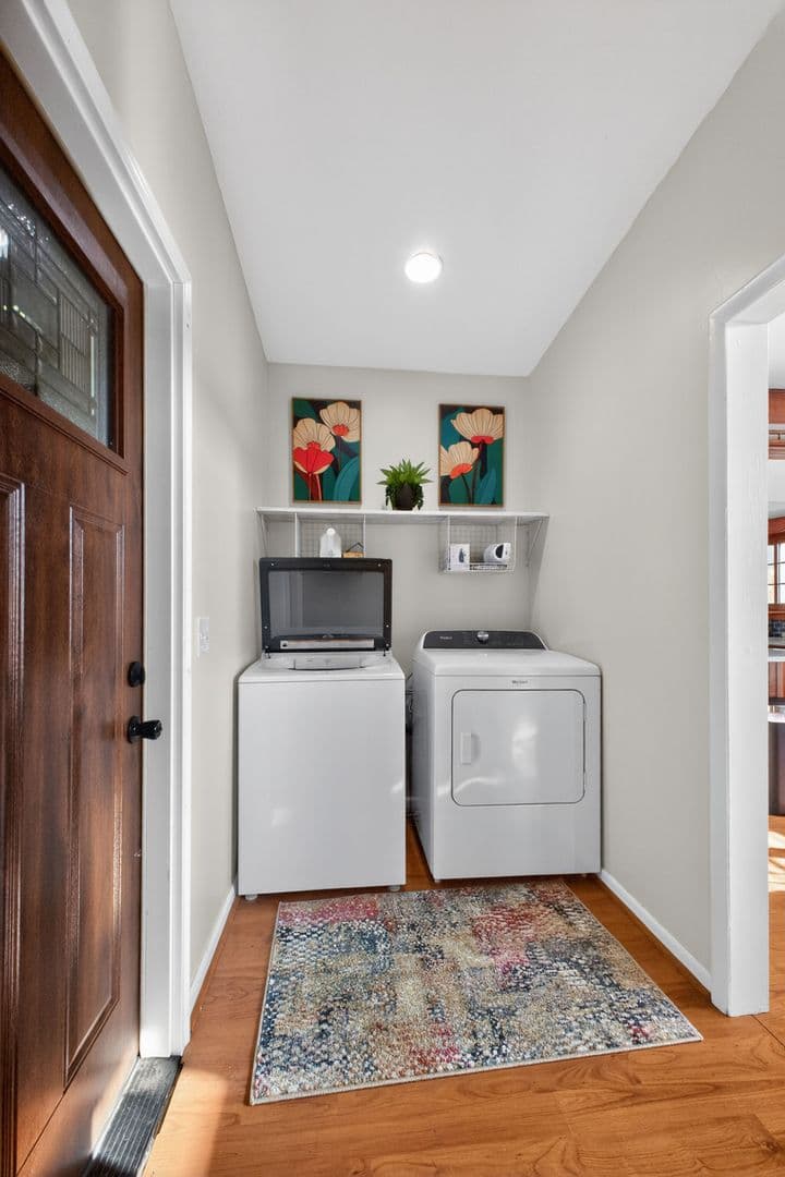 Greensburg House: 505 S County Road 200 W