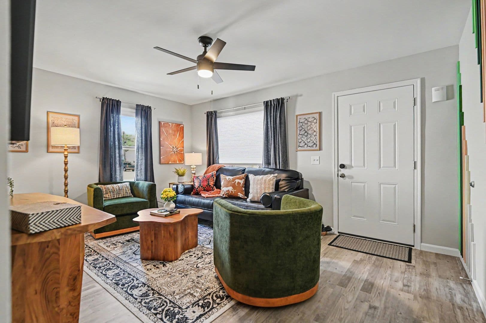 Trenton House: 102 E Home Ave