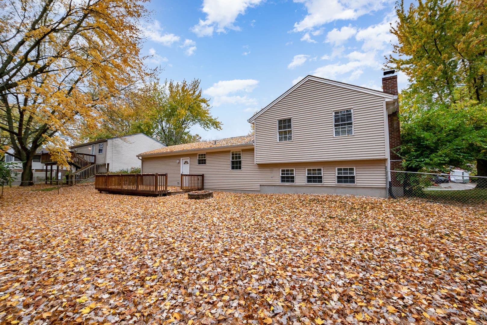 Mason House: 1387 Firethorne Drive