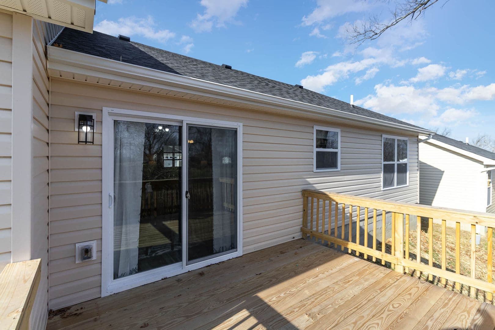 Hamilton House: 10 E Persimmon Drive