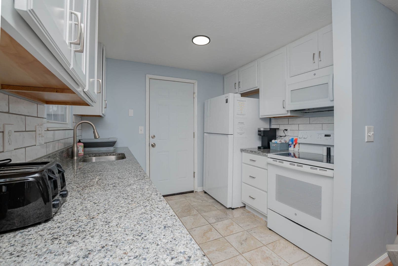 Mason House: 1387 Firethorne Drive