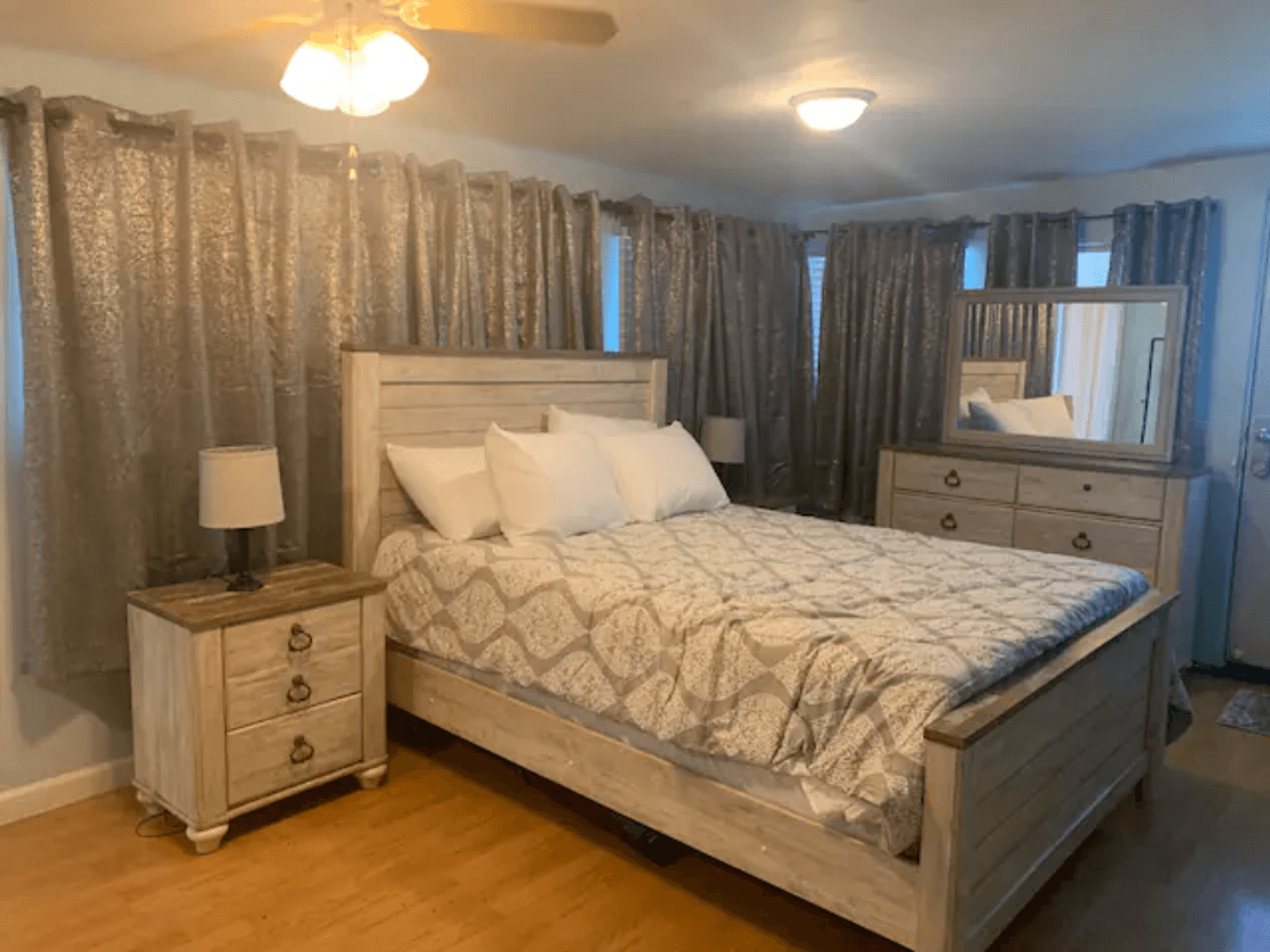 Springboro Apartment: 30 Royal Drive