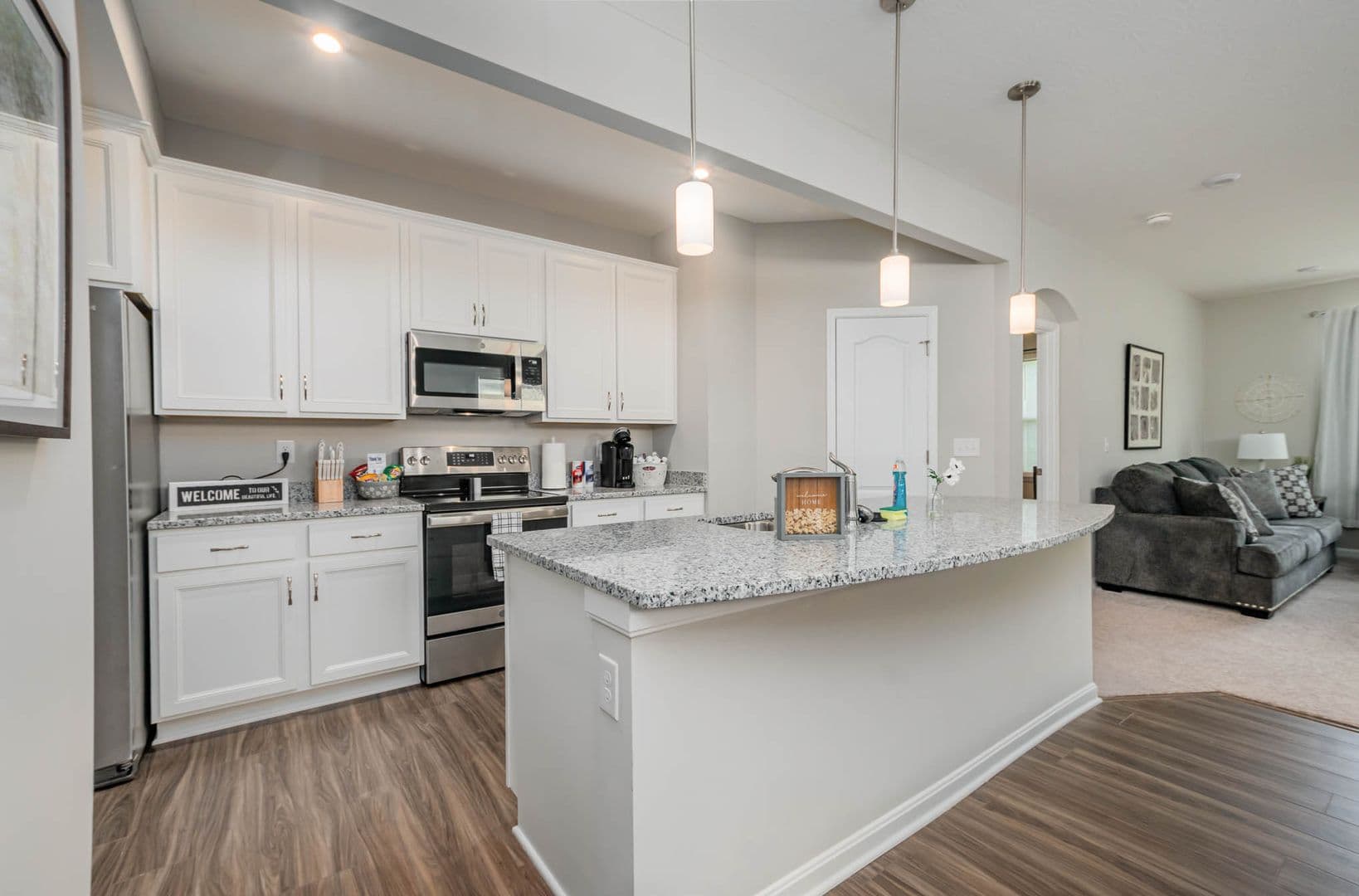 Lebanon House: 950 Southline Drive