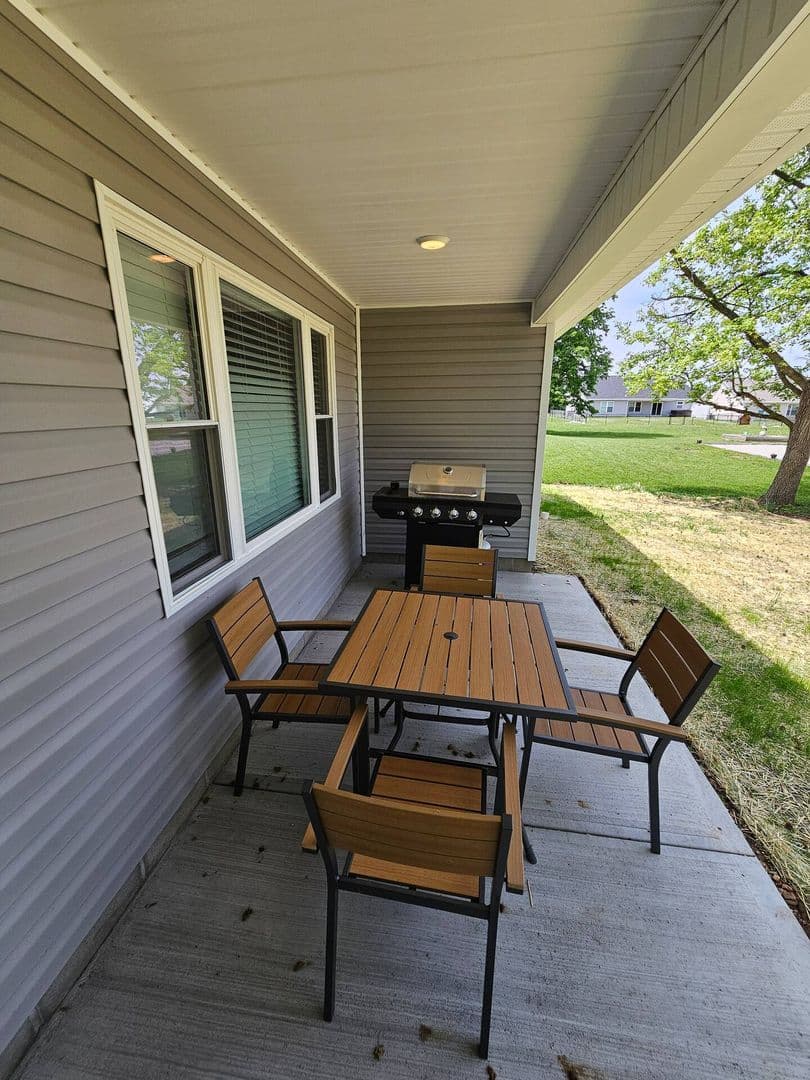 Trenton House: 308 Oak Ave.