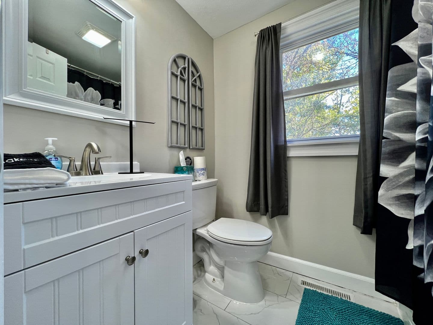 West Chester House: 7086 Tylersville Road