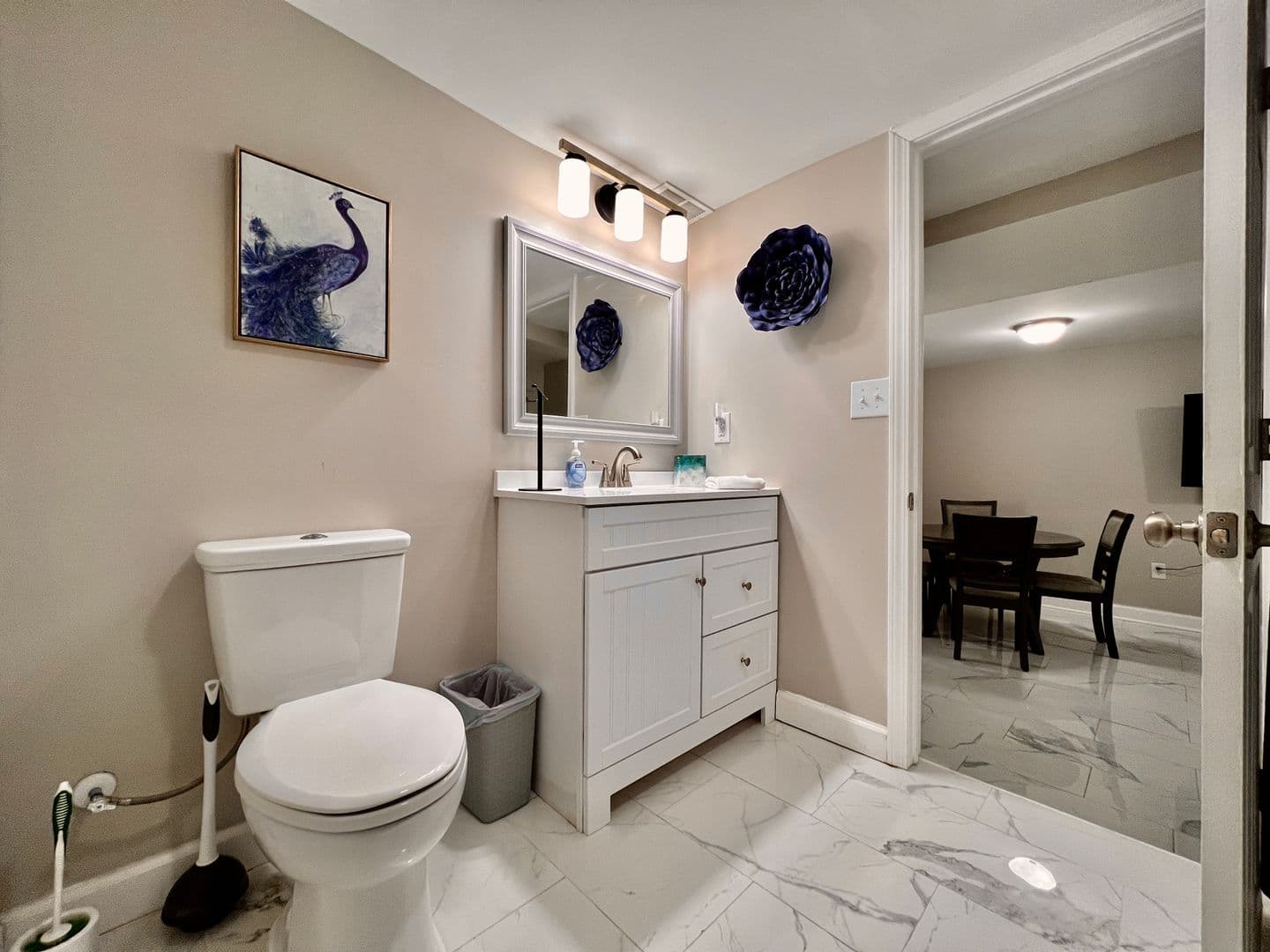 West Chester House: 7086 Tylersville Road