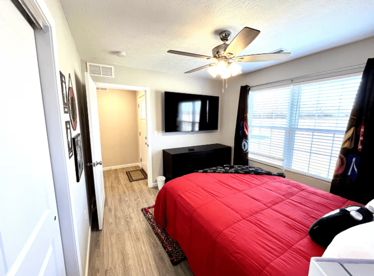 Trenton House: 810 Pierson Road